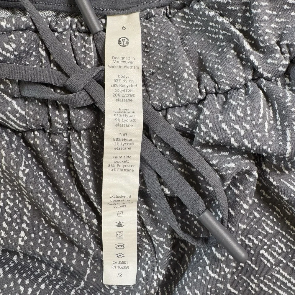 Lululemon Women's Size 6‎ Stretch Jogger High Rise Grey Cuffed Ankle